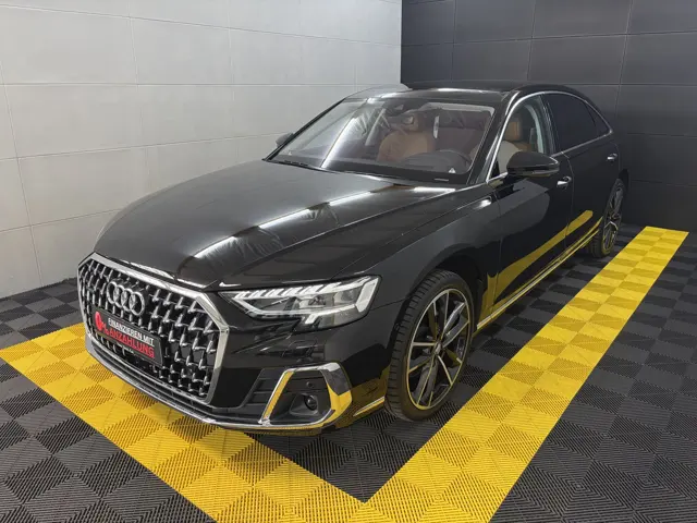Audi A8 50 TDI Lang quattro+ACC+TV+Matrix+HUD+Pano – Gebrauchtwagen bei Your Next Car in Ostrhauderfehn