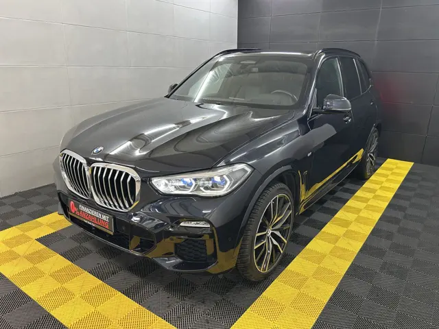 BMW X5 xDrive 30 d+M Sport+Swarovski+ACC+360*+Laser – Gebrauchtwagen bei Your Next Car in Ostrhauderfehn