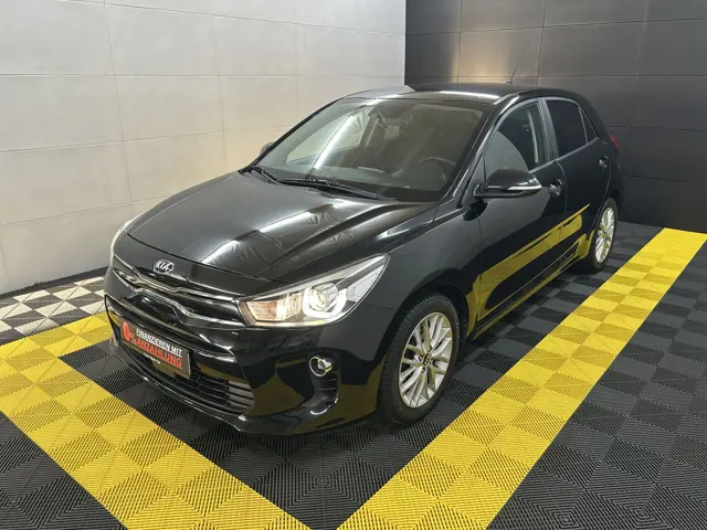Kia Rio Dream Team Edition+Navi+Kam+Sitz+Lenkradhz – Gebrauchtwagen bei Your Next Car in Ostrhauderfehn