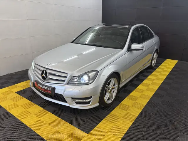 Mercedes-Benz C 200 CGI Limo. AMG-Line+Pano+ILS-Xenon+Artico – Gebrauchtwagen bei Your Next Car in Ostrhauderfehn