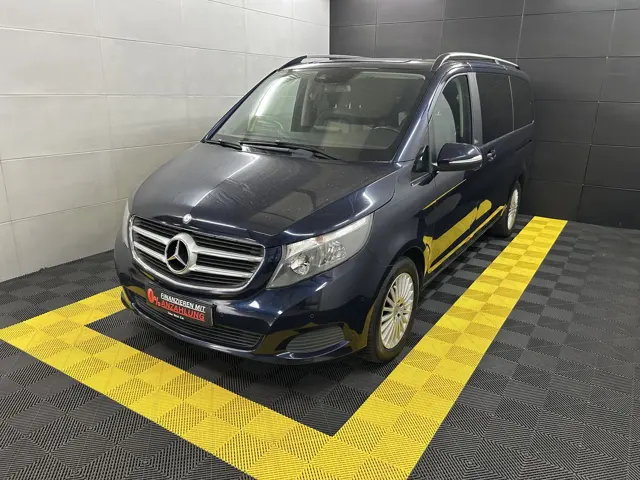 Mercedes-Benz V 250 Lang+Kam+Temp+AHK+2xSchiebetüren – Gebrauchtwagen bei Your Next Car in Ostrhauderfehn