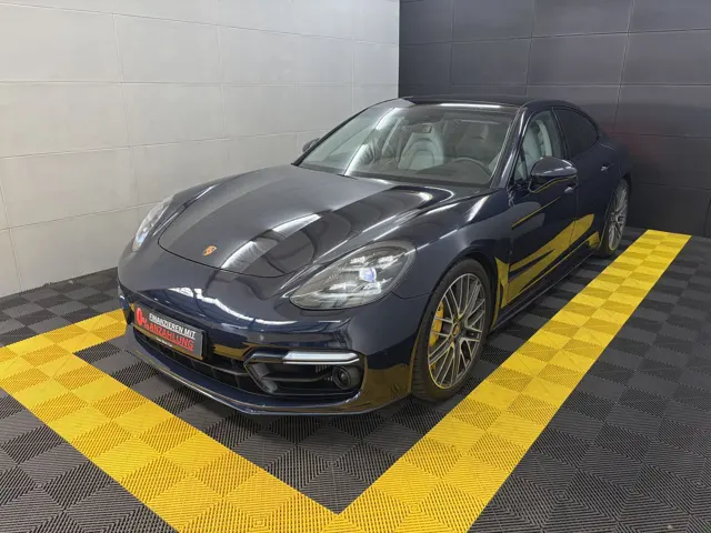 Porsche Panamera Turbo S+Approved+InnoDrive+PCCB+PDCC – Gebrauchtwagen bei Your Next Car in Ostrhauderfehn